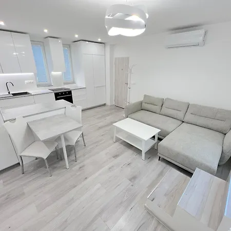 Krasny Byt - Apartman Pri Hlavnej Stanici *